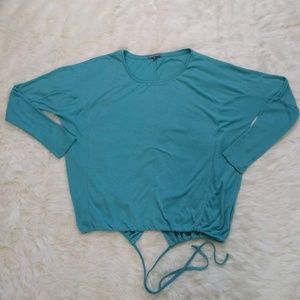 Retro-ology | Cropped Cinch Waist Shirt